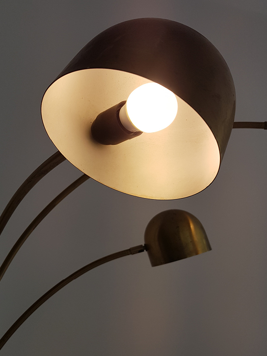 DLO Modern Lamp 3 Gallery